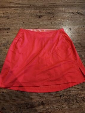 Nike Women’s Coral Pink Athletic Skort